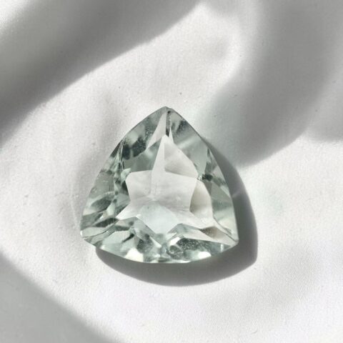 Broušený akvamarín z Pákistánu 1,05ct