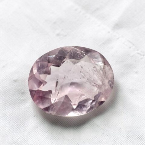 Broušený morganit z Pákistánu 2,3ct