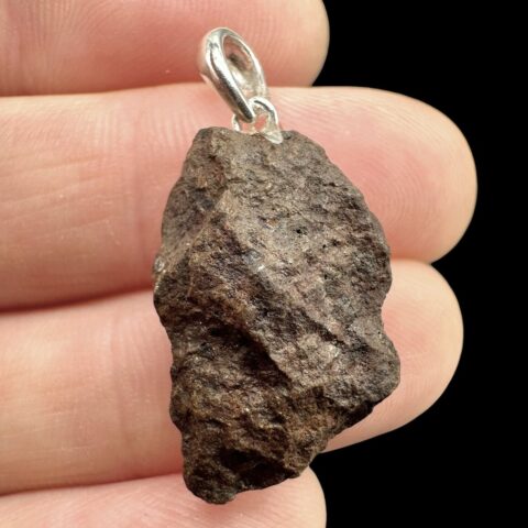 Stříbrný přívěsek z kamenného meteoritu NWA X 2,9g