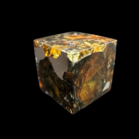 Meteorit Seymchan – pallasitová kostička 3,9g – Rusko