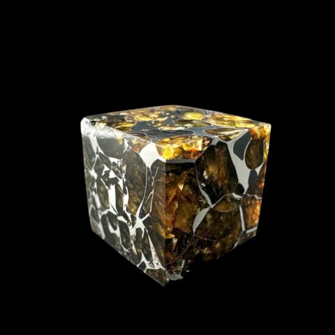 Meteorit Seymchan – pallasitová kostička 15,6g – Rusko