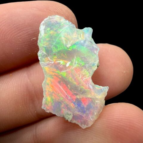 Drahý opál 7,75ct – Welo, Etiopie