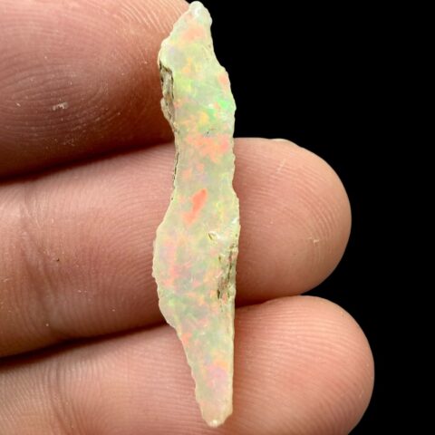 Drahý opál 3,75ct – Welo, Etiopie