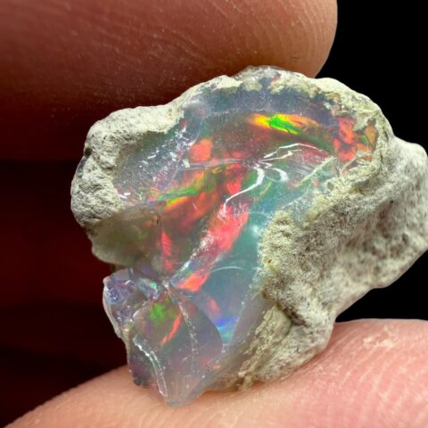 Drahý opál 8,5ct – Welo, Etiopie