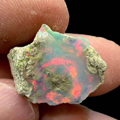Drahý opál 14,5ct – Welo, Etiopie
