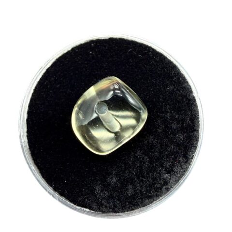 Tromlovaný korálek z libyjského pouštního skla 2,7ct