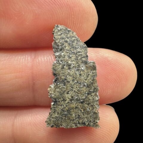 Marsovský meteorit NWA 17472 – 0,6g – Severozápadní Afrika